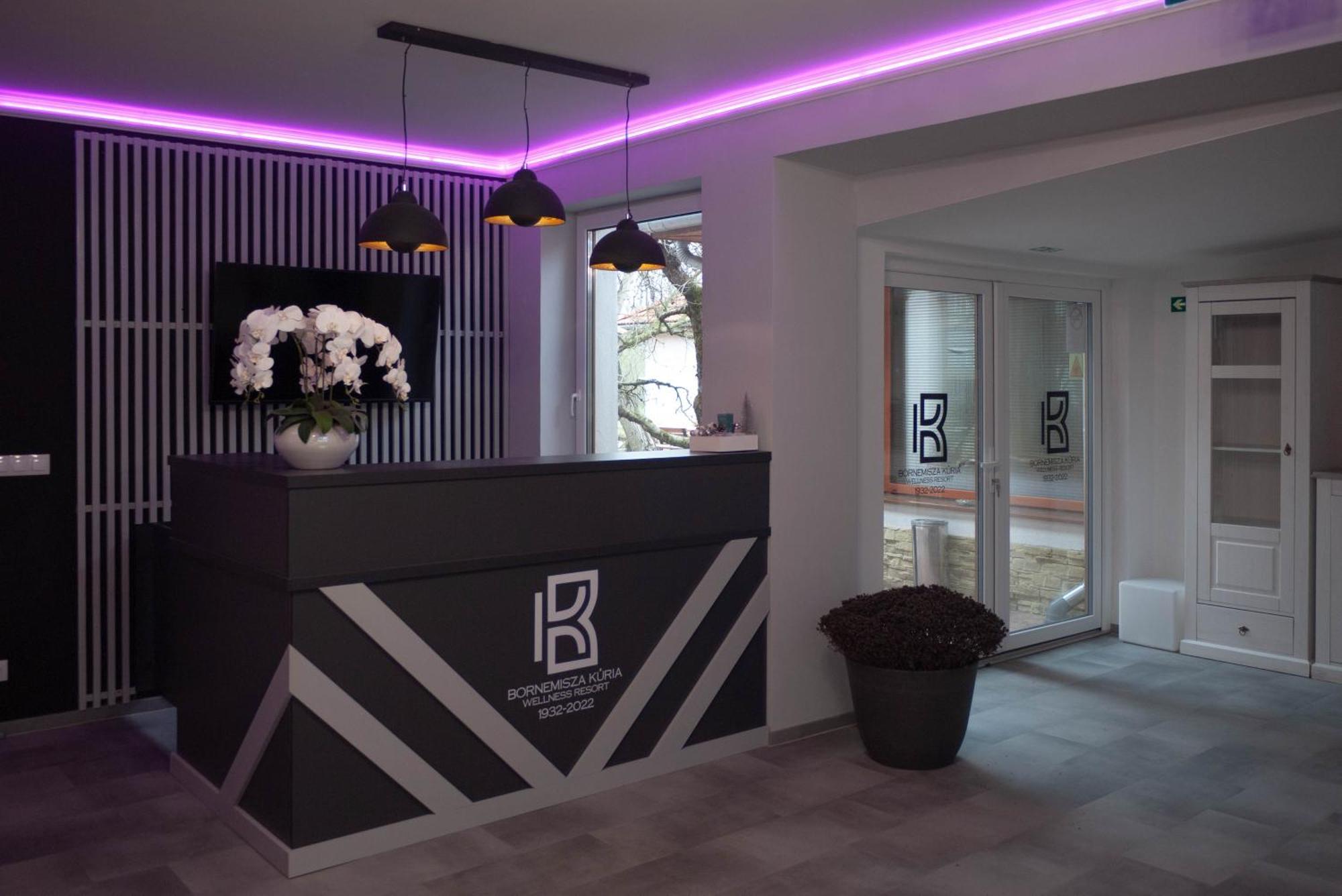Bornemisza Kuria Wellness Resort Tiszabecs Exteriör bild